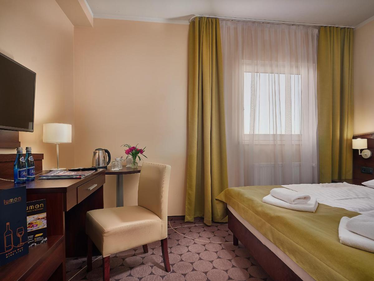 Aparthotel Lumen Kraków Exteriör bild