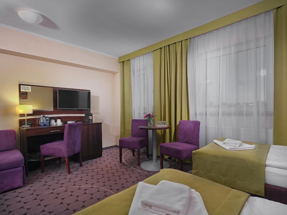 Aparthotel Lumen Kraków Exteriör bild